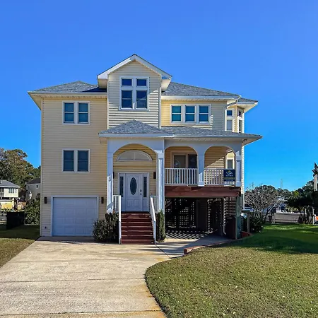 Outer Banks Escape Villa